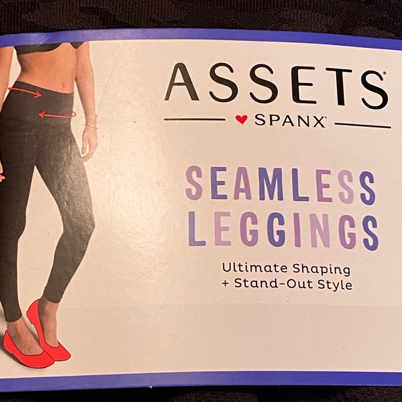 Assets by SPANX Ultimate Shaping Seamless Leggings Gray Camouflage Sz Large NWT - Picture 5 of 7